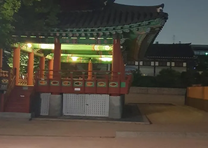 公寓 Spacious 首爾